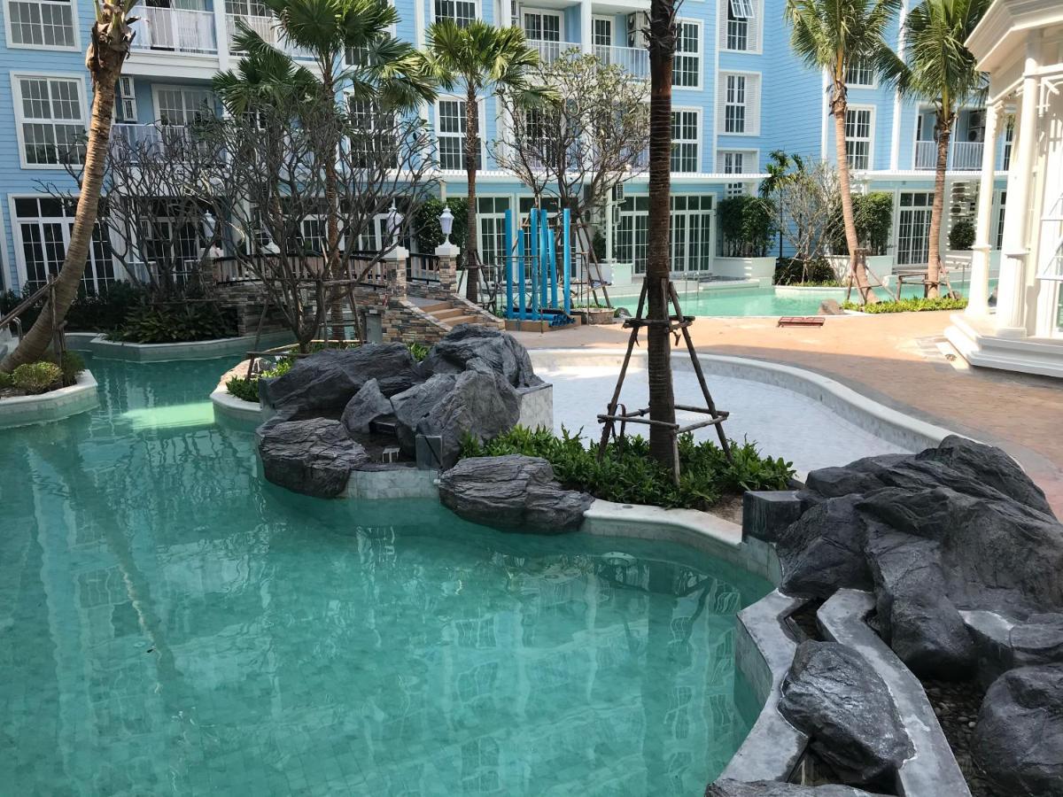 Grand Florida芭提雅带免费游泳池温泉和健身房和办公区水上花园公寓e208 Nacsomtien Kültér fotó