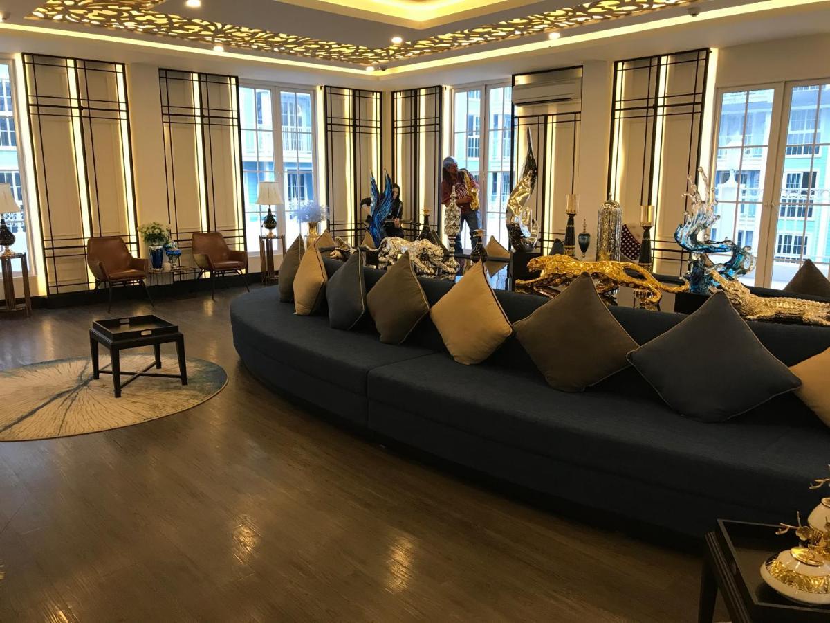 Grand Florida芭提雅带免费游泳池温泉和健身房和办公区水上花园公寓e208 Nacsomtien Kültér fotó